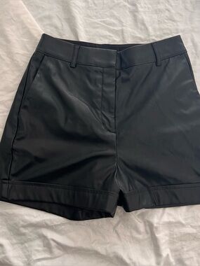 Express High Waisted Cuffed Faux Leather Shorts // size 2